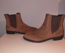 Brand New Ecco Brown Suede Womens Ankle Boots