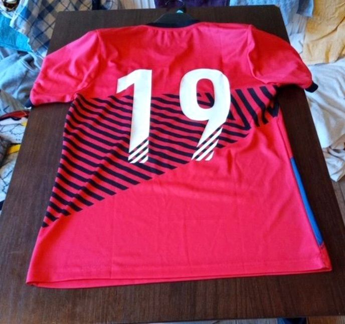 FIFA 2019 FUT Jersey / Size Small