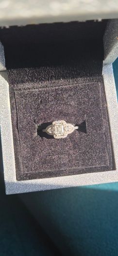 18ct White Gold Diamond Bridal Set Valued at 6150
