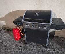 Gas Barbecue with gas
