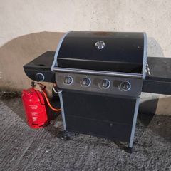 Gas Barbecue with gas