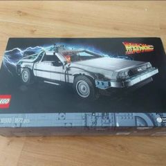 LEGO Icons 10300 Back to the Future Time Machine DeLorean
