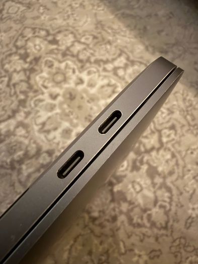 MacBook Pro 16" i9 8-Core 64GB Ram 512GB SSD