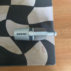 Shure MV7 Microphone with cable and clamp need gone ASAP