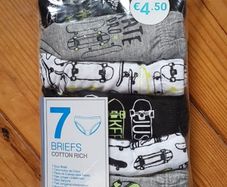 BNWT Age 11-12 Briefs
