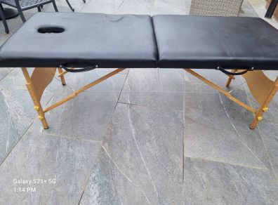 Portable massage /medical table