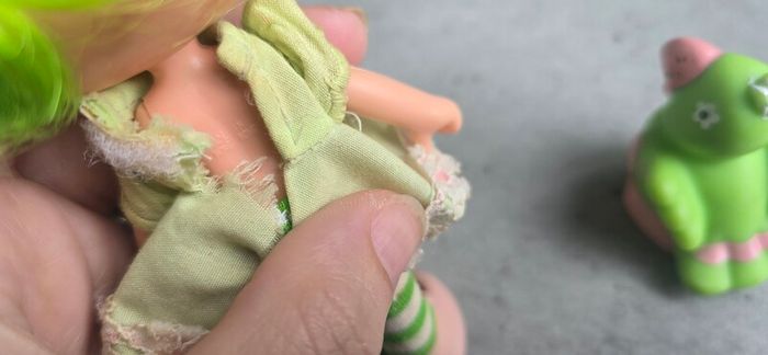 Lime Chiffon with Friend Parfait Parrot Strawberry Shortcake Doll Ccomplete outfit HTF AGC Kenner A.G.C same era as MLP G1 My Little Pony