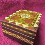 Vintage Musical Jewellery / Trinket Box Image 5