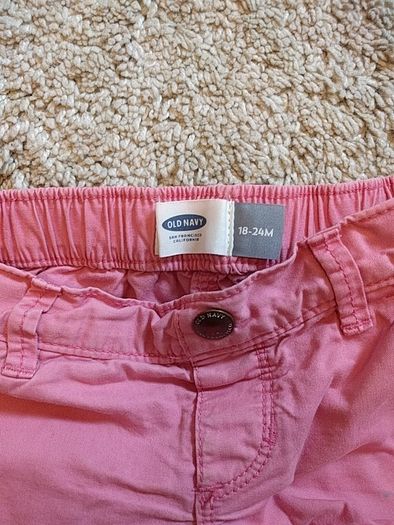 Baby girl shorts (Old Navy)
