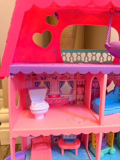 Minnie Mouse Bow-Tel Hotel Playset