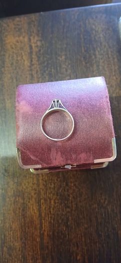 9ct wedding ring and diamond engagement ring