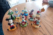 Disney  Paris  toys 1999 happy meal from Mc Donald kids toys  boy girls Collectable looney tunes