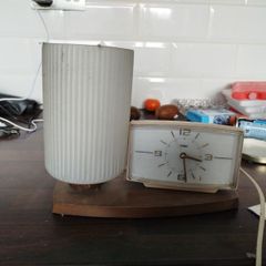 vintage electric Metamac clock and light