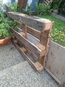 Pallets & timber box