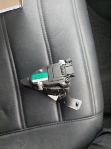 VW transporter accelerator unit
