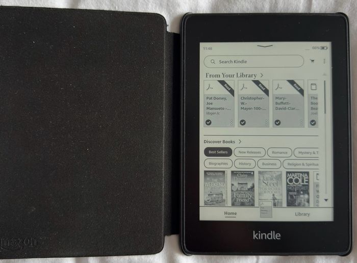 Kindle Paperwhite 10th Generation, Excellent Condition