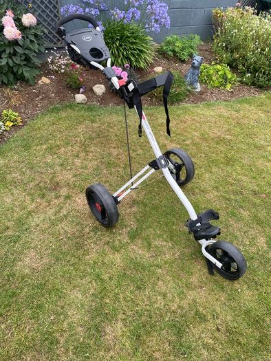 Masters golf trolley