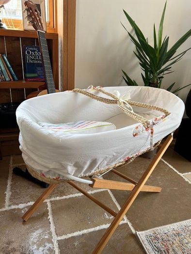 Moses Basket & Stand Bundle