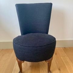 Dressing table chair