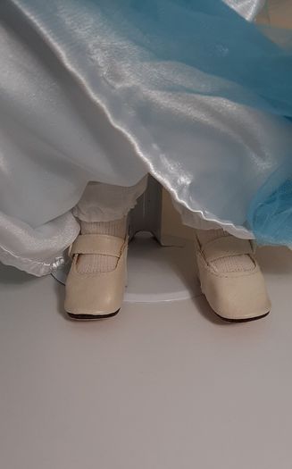 Porcelain dolls