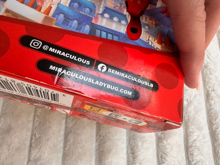 Zag Heroez Miraculous Ladybug Doll Playmates Toys Action Figure Damaged Box Please see photos
