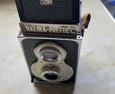 Vintage Halina Perfect Camera