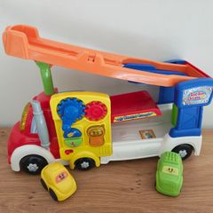 toot toot drivers lorry