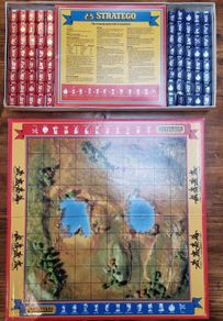 Stratego board game vintage 80s