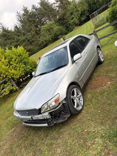 99 Lexus is200 auto