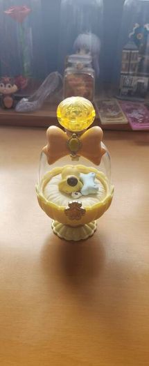 Pompompurin global figurine