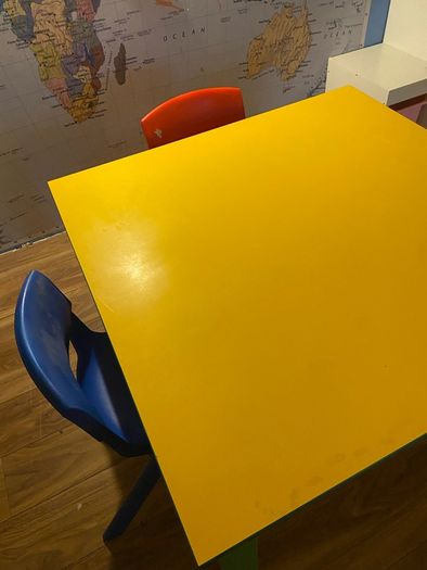 Kids Table