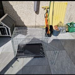 Medium size dog crate for sale