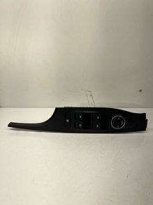 Hyundai i40 Electric Window Switch Right Off Side Front 2016 93570-3Z550 A2l5b7s