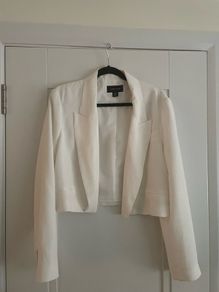 Karen Millen cream short jacket