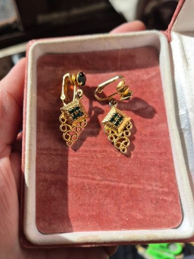 Vintage Golden Tone Earrings