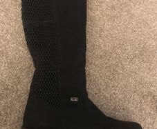 leather boots size 38 /4 and a half wool inside
