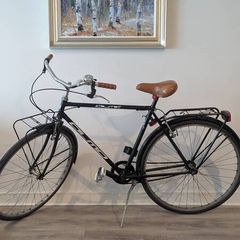 Road bike + lock