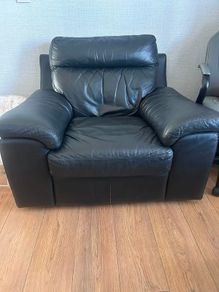 Free armchair