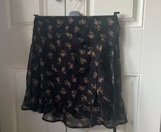 Hollister skirt