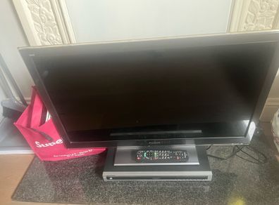Panasonic smart tv and dvd player