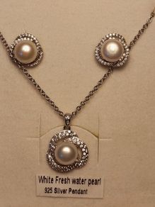 Bargain.Sterling Silver Cultured Pearl and Natural Zircon Pendant and Earrings Set