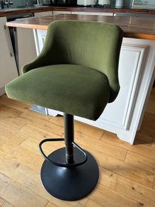 Green Bar Stool / Barstool