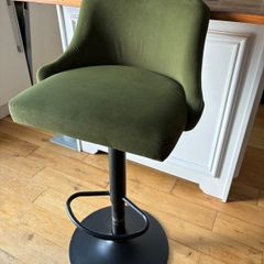 Green Bar Stool / Barstool