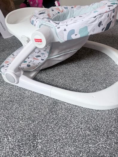Fisher-Price Portable Baby Chair with Tray