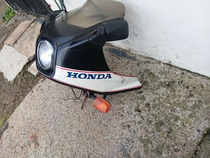 nose cone cb 900 1981