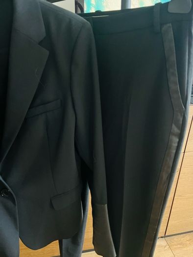 Pinko black suit with leather detail
