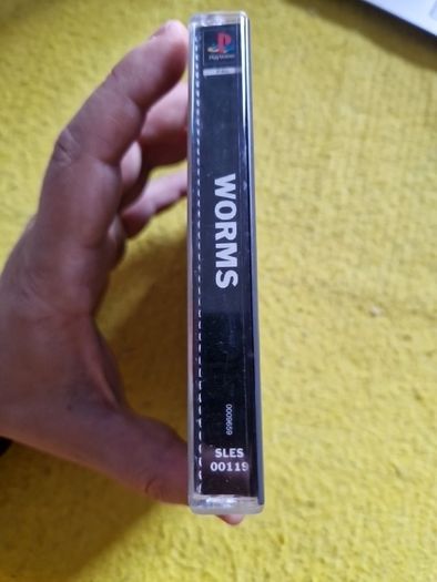 Worns  PlayStation1 Ps1 PlayStation2 Ps2 games Original