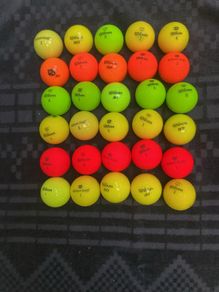30 Wilson Coloured Balls