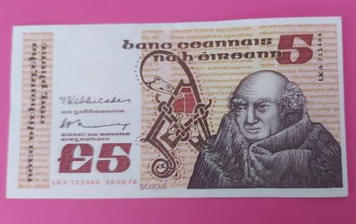 Irish 1976 "Scotus"  Five pound banknote in Uncirculated condition