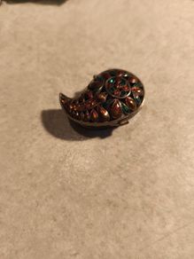 Metal Bean sheaped small trinket box with lid
